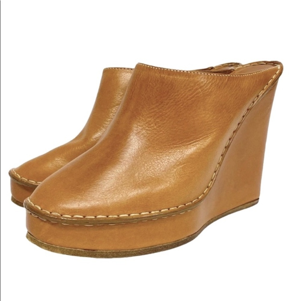 Chloe Tan Leather Mules